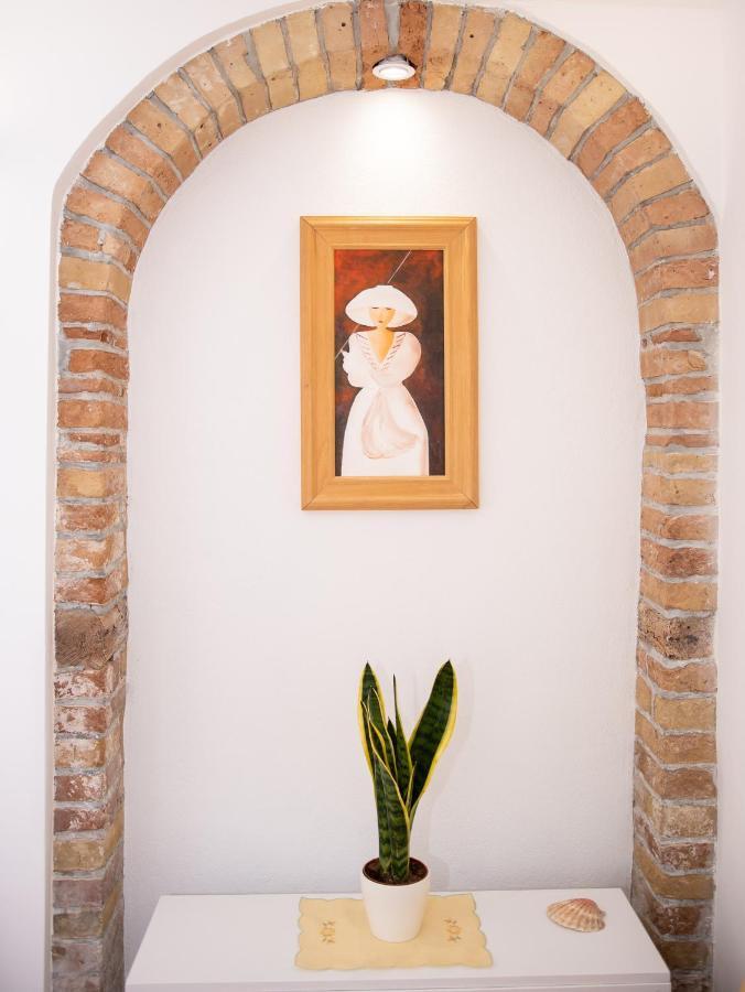 Studio May Пиран Екстериор снимка